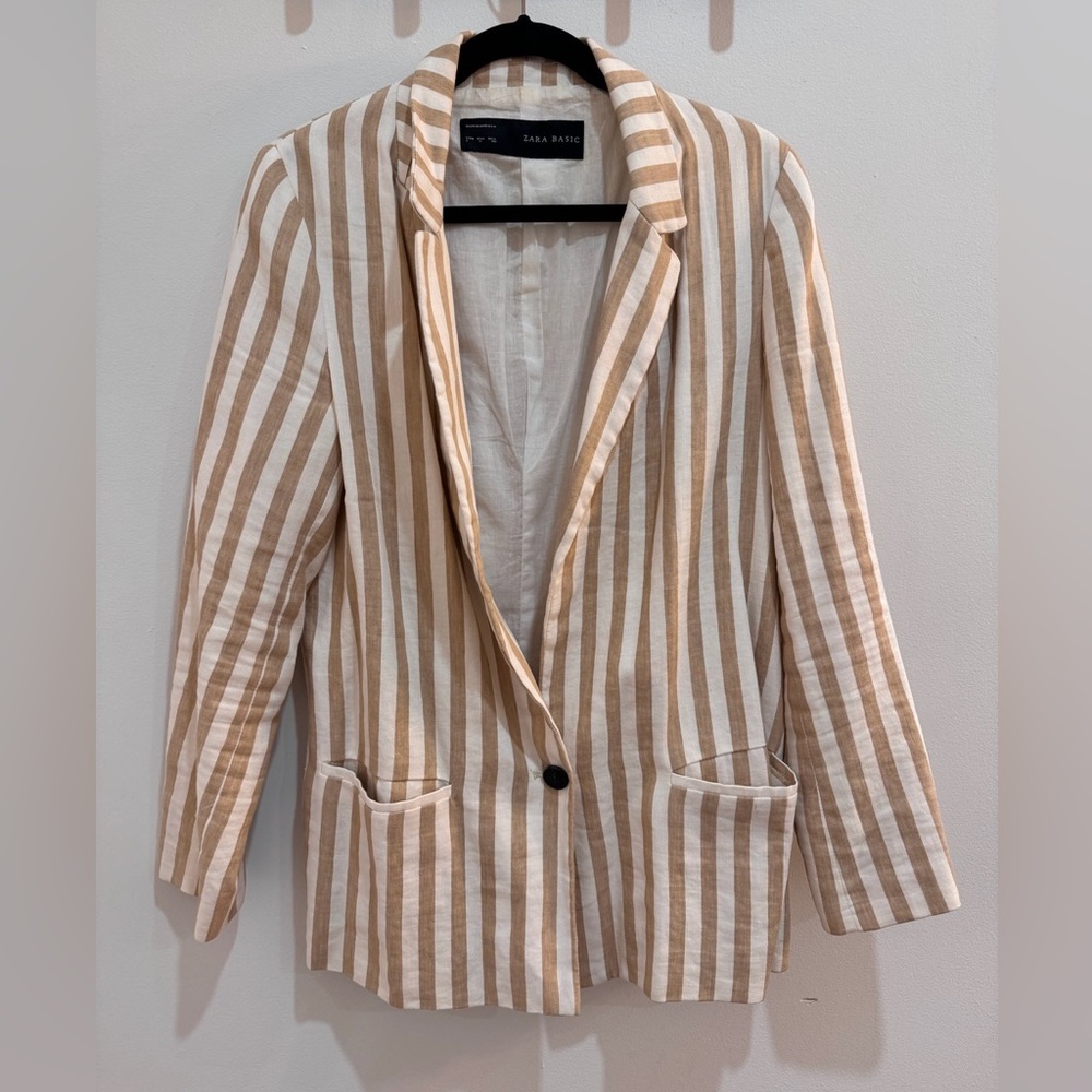 striped ZARA blazer